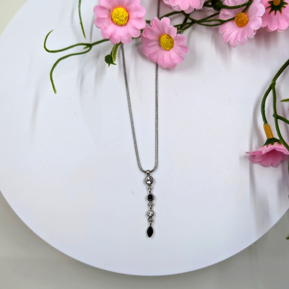 Cute and Simple Minimalist Crystal Y Shaped Vintage Necklace